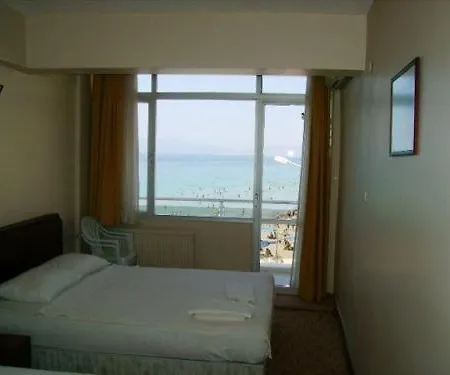 Ekin Кушадасы