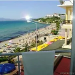 Ekin Отель Кушадасы