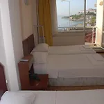 Отель Ekin Кушадасы