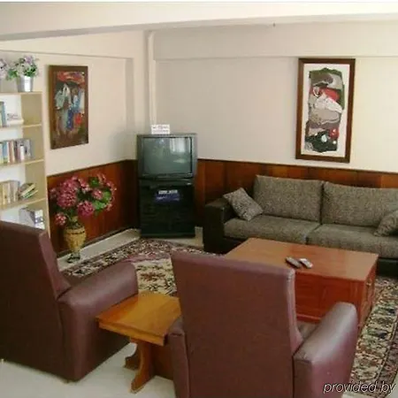 Ekin Otel 2*