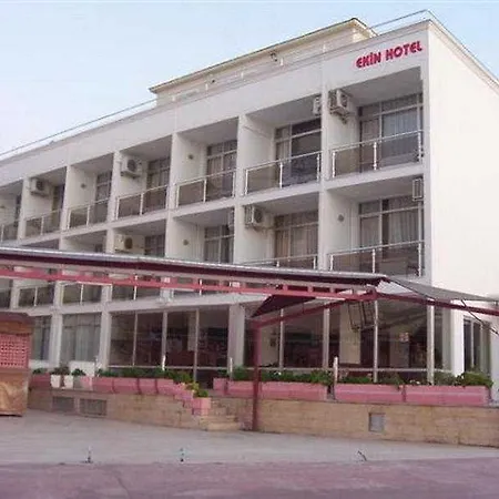 Ekin מלון קוסדסי