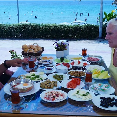 Otel Ekin 2*