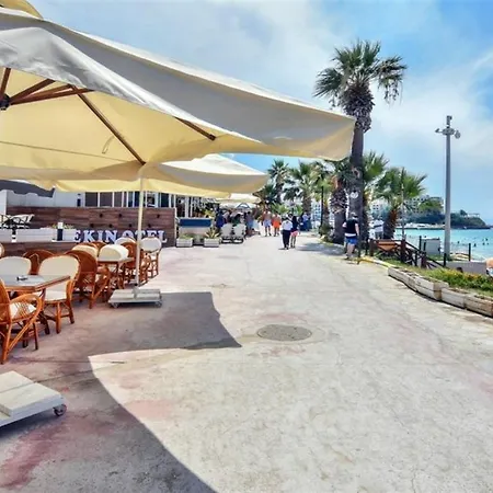 Hotel Ekin 2*